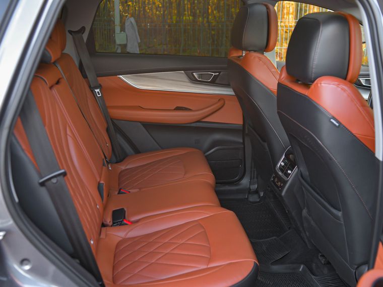 Chery Tiggo 8 Pro Max 2022 года, 93 047 км - вид 17