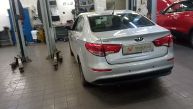 KIA Rio 2016 года, 182 784 км - вид 4