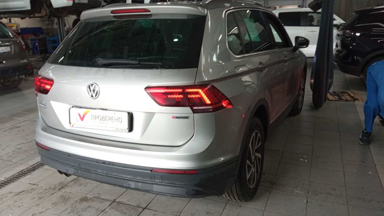 Volkswagen Tiguan 2019 года, 164 931 км - вид 3