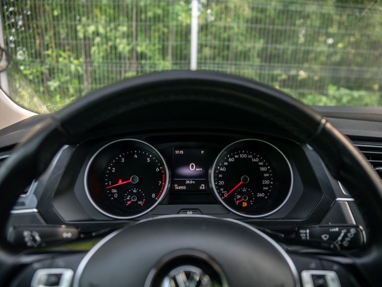 Volkswagen Tiguan 2019 года, 164 931 км - вид 5