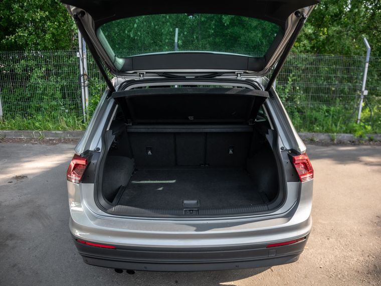 Volkswagen Tiguan 2019 года, 164 931 км - вид 15