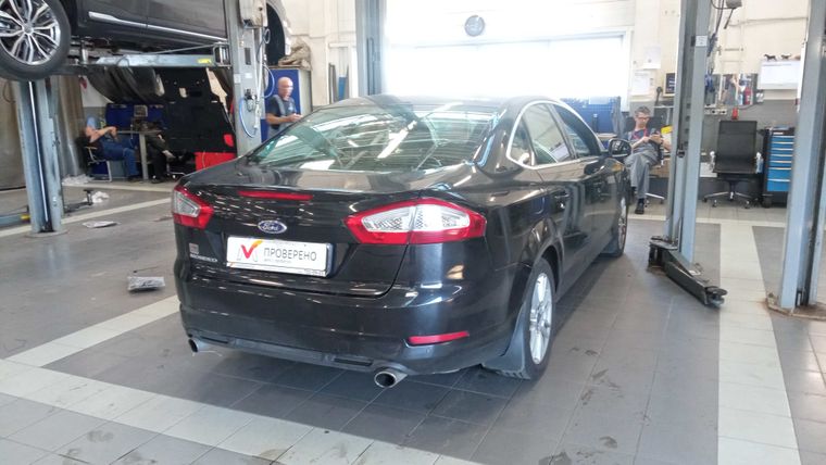 Ford Mondeo 2012 года, 76 397 км - вид 3