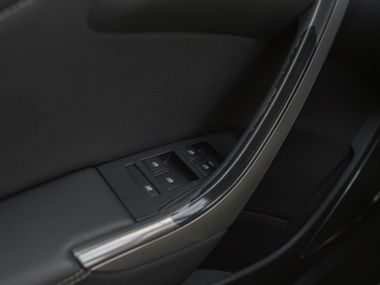 Opel Astra 2011 года, 201 954 км - вид 9