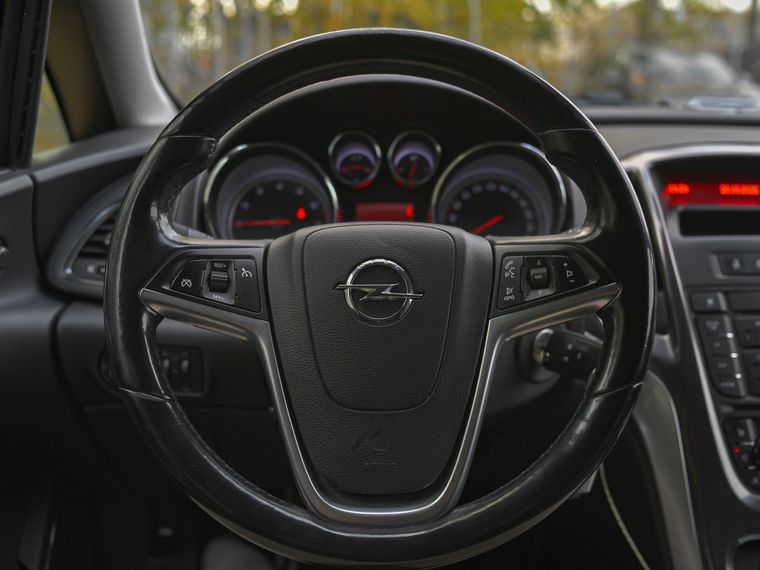 Opel Astra 2011 года, 201 954 км - вид 6