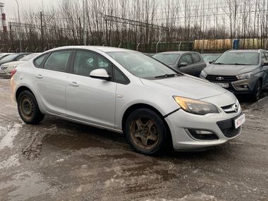 Opel Astra 2013 года, 268 437 км - вид 4