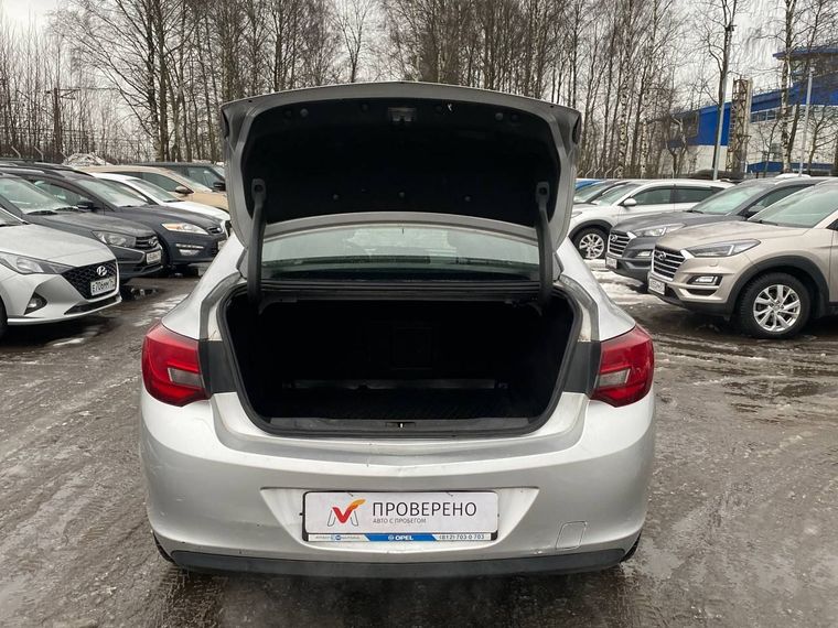 Opel Astra 2013 года, 268 437 км - вид 18