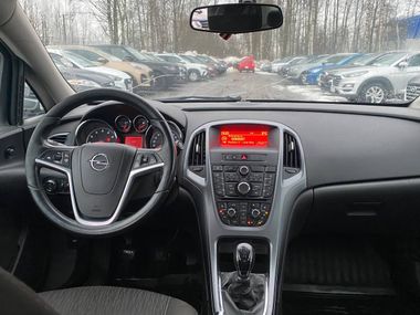 Opel Astra 2013 года, 268 437 км - вид 8