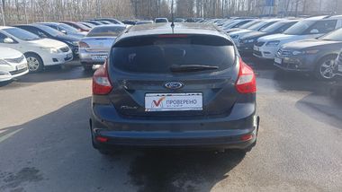 Ford Focus 2012 года, 151 964 км - вид 5