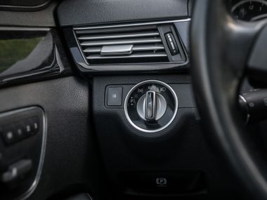 Mercedes-Benz E-класс 2012 года, 257 164 км - вид 12