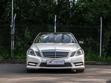 Mercedes-Benz E-класс 2012 года, 257 164 км - вид 3