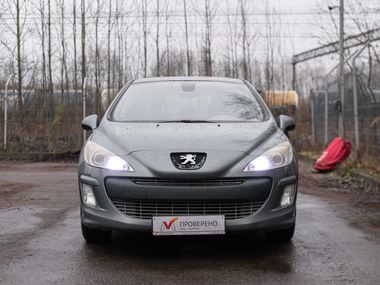 Peugeot 308 2008 года, 198 026 км - вид 3