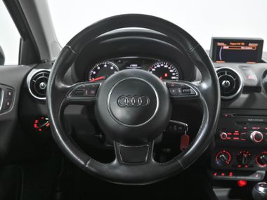 Audi A1 2011 года, 114 649 км - вид 8