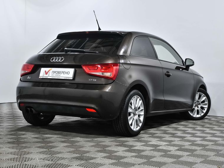 Audi A1 2011 года, 114 649 км - вид 4