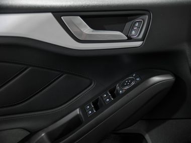 Ford Focus 2019 года, 144 730 км - вид 16