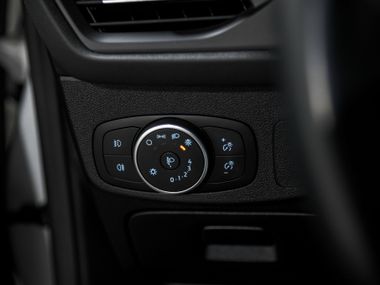 Ford Focus 2019 года, 144 730 км - вид 17