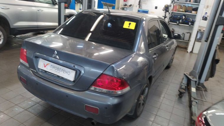 Mitsubishi Lancer 2006 года, 215 228 км - вид 3