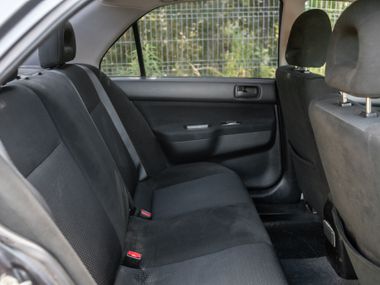 Mitsubishi Lancer 2006 года, 215 228 км - вид 10