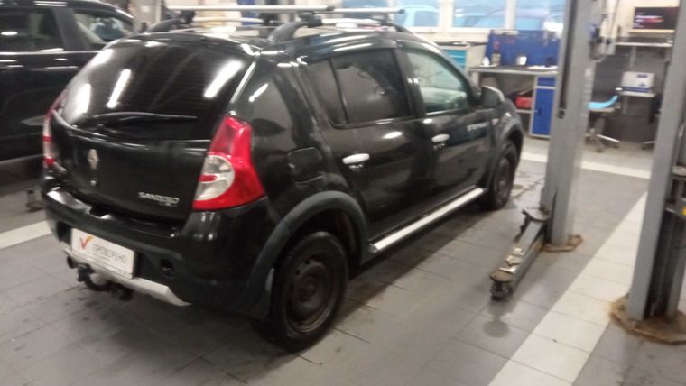 Renault Sandero Stepway 2013 года, 186 266 км - вид 3
