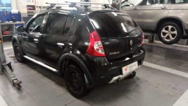 Renault Sandero Stepway 2013 года, 186 266 км - вид 4