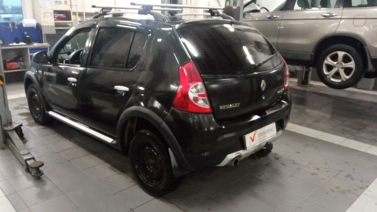Renault Sandero Stepway 2013 года, 186 266 км - вид 4