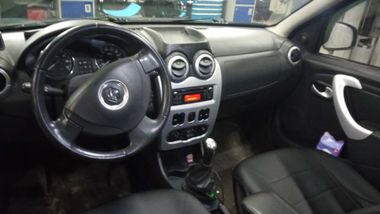 Renault Sandero Stepway 2013 года, 186 266 км - вид 5