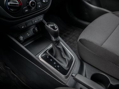 Hyundai Solaris 2020 года, 142 012 км - вид 11