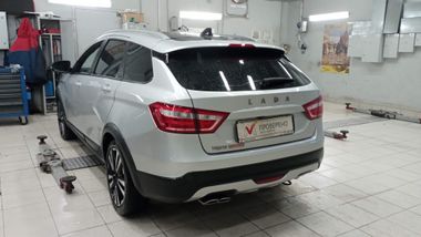 ВАЗ (LADA) Vesta Cross 2021 года, 62 810 км - вид 4