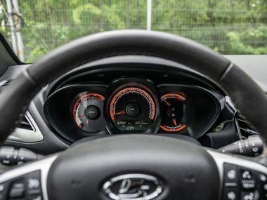 ВАЗ (LADA) Vesta Cross 2021 года, 62 810 км - вид 5