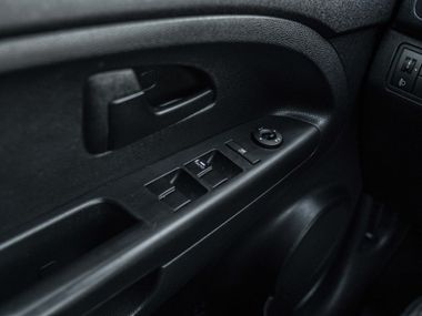 KIA Venga 2012 года, 192 816 км - вид 9