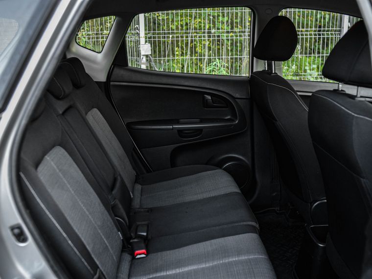 KIA Venga 2012 года, 192 816 км - вид 10