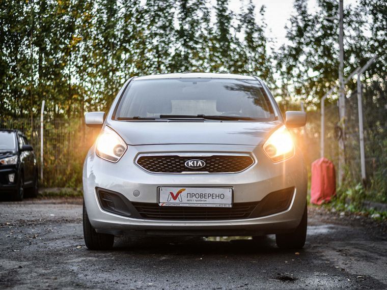 KIA Venga 2012 года, 192 816 км - вид 3