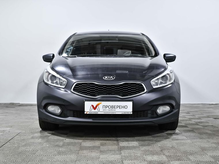 KIA Ceed 2014 года, 130 546 км - вид 3