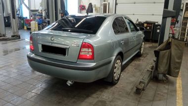Skoda Octavia 2004 года, 341 000 км - вид 3