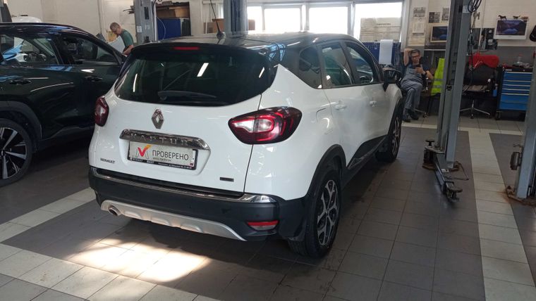 Renault Kaptur 2018 года, 91 880 км - вид 4