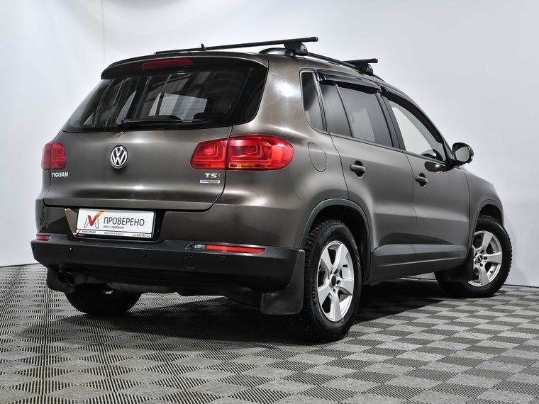 Volkswagen Tiguan 2014 года, 117 128 км - вид 4