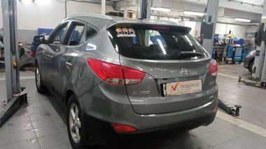 Hyundai ix35 2013 года, 231 276 км - вид 4