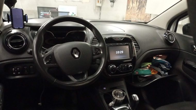 Renault Kaptur 2018 года, 122 432 км - вид 5