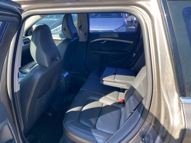Volvo XC70 2011 года, 357 392 км - вид 15