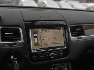 Volkswagen Touareg 2011 года, 254 835 км - вид 9