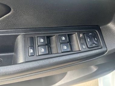 ВАЗ (LADA) Vesta 2017 года, 98 790 км - вид 12