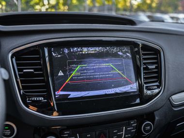Серый Geely Emgrand X7 2019 года | VIN 330000