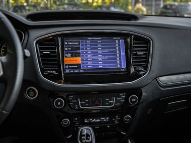 Серый Geely Emgrand X7 2019 года | VIN 330000