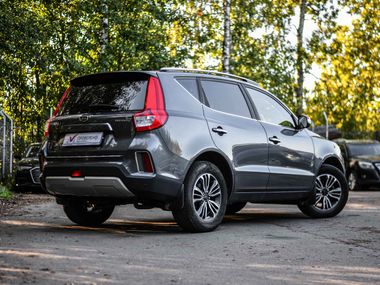Серый Geely Emgrand X7 2019 года | VIN 330000