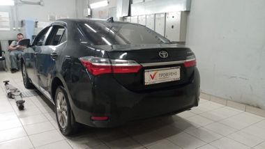 Toyota Corolla 2017 года, 244 101 км - вид 4