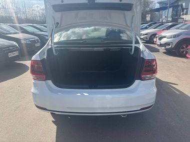 Volkswagen Polo 2016 года, 51 947 км - вид 16