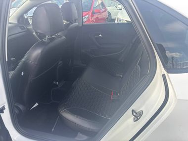 Volkswagen Polo 2016 года, 51 947 км - вид 15