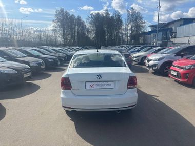 Volkswagen Polo 2016 года, 51 947 км - вид 5