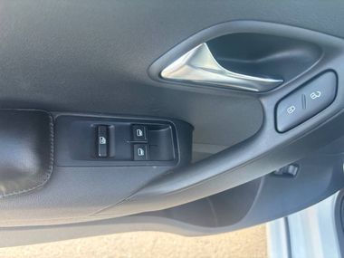 Volkswagen Polo 2016 года, 51 947 км - вид 12