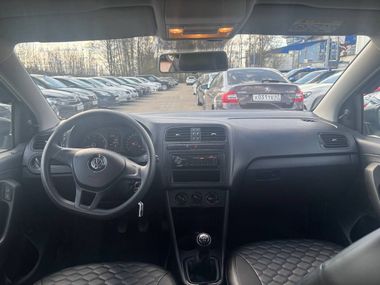 Volkswagen Polo 2016 года, 51 947 км - вид 7