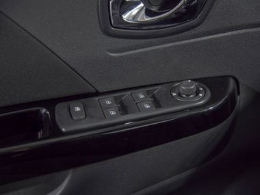 Renault Kaptur 2017 года, 105 588 км - вид 17